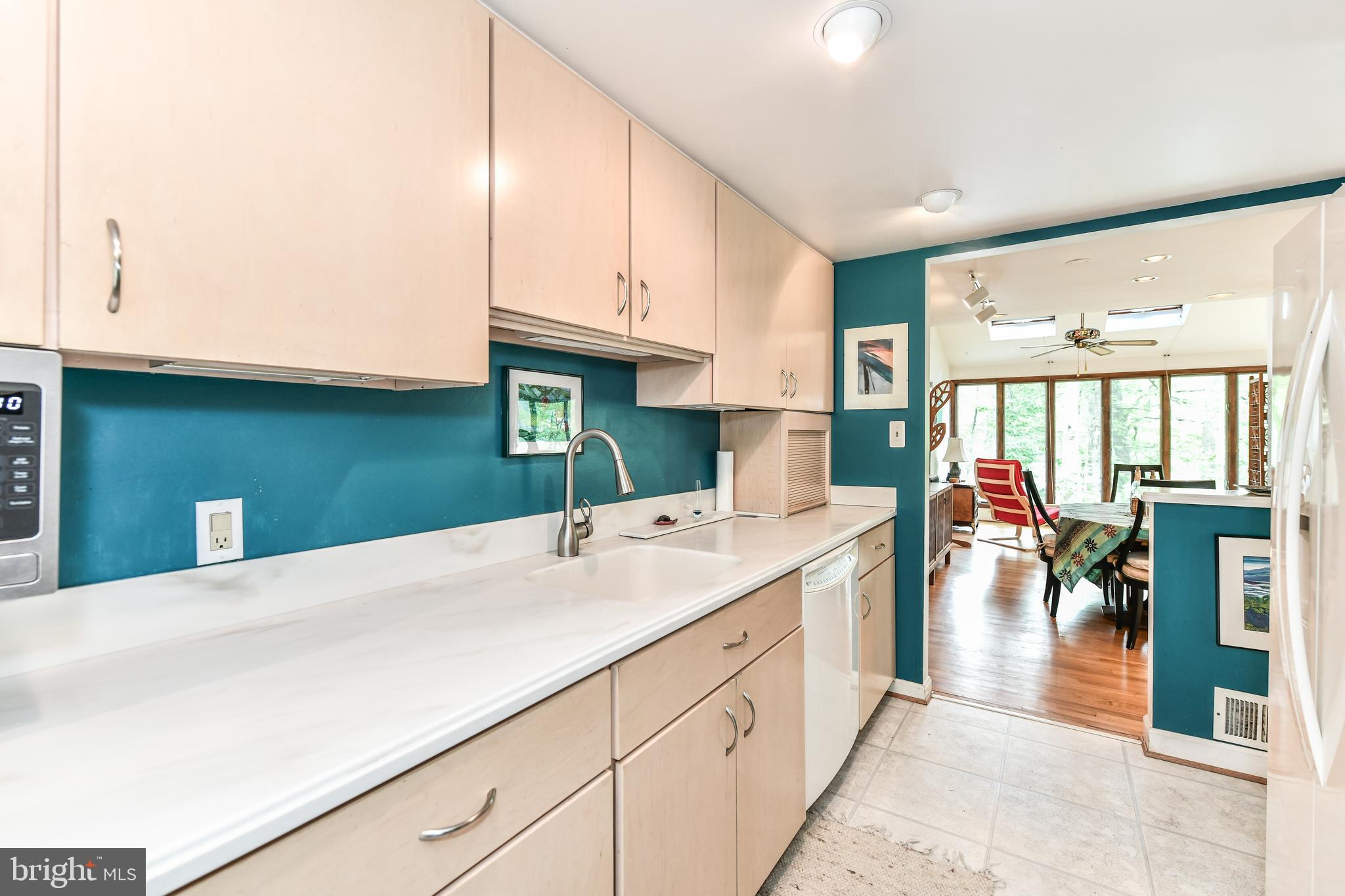 1626 Waters Edge Lane Reston, VA 20190 - Photo 12 of 33