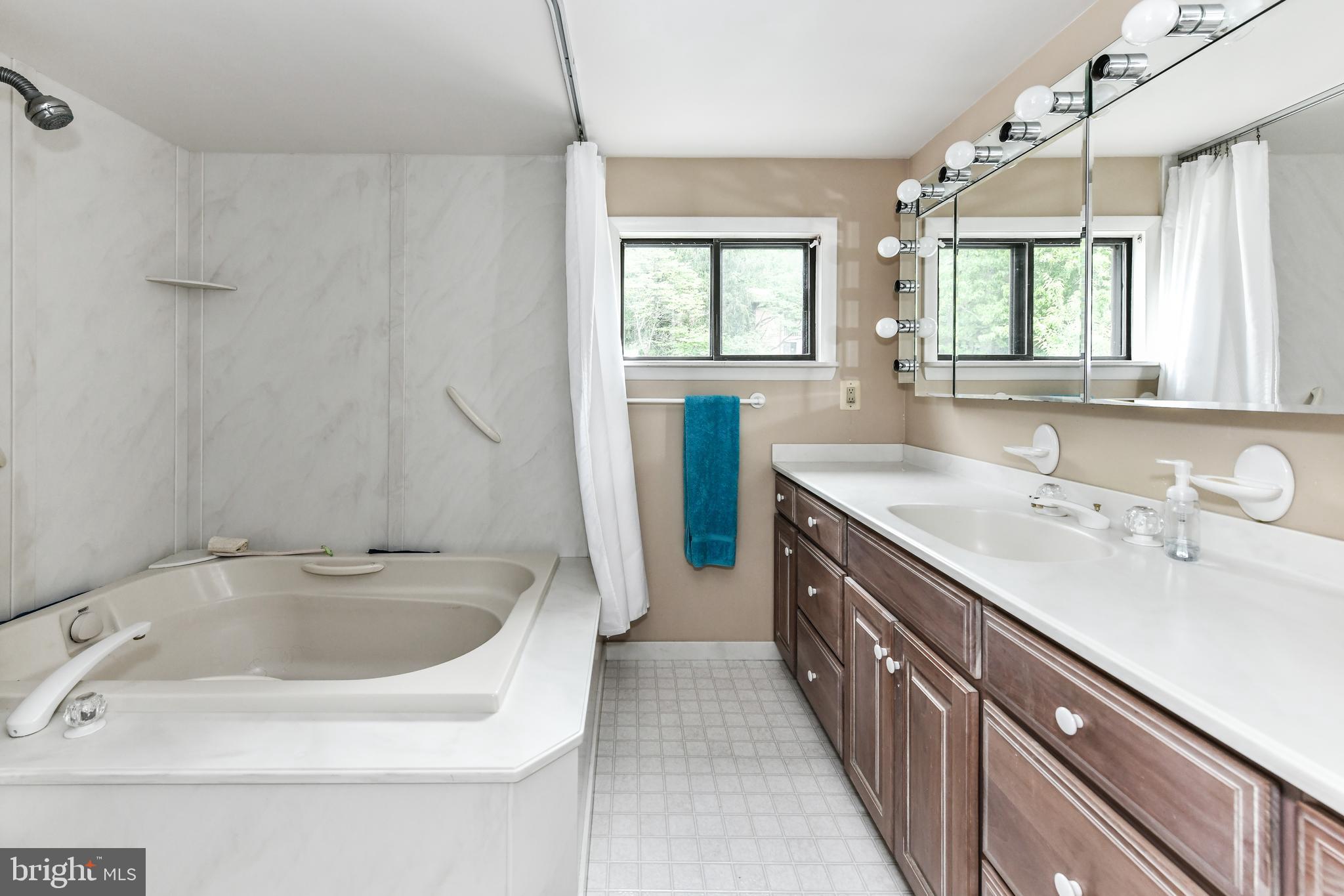 1626 Waters Edge Lane Reston, VA 20190 - Photo 16 of 33