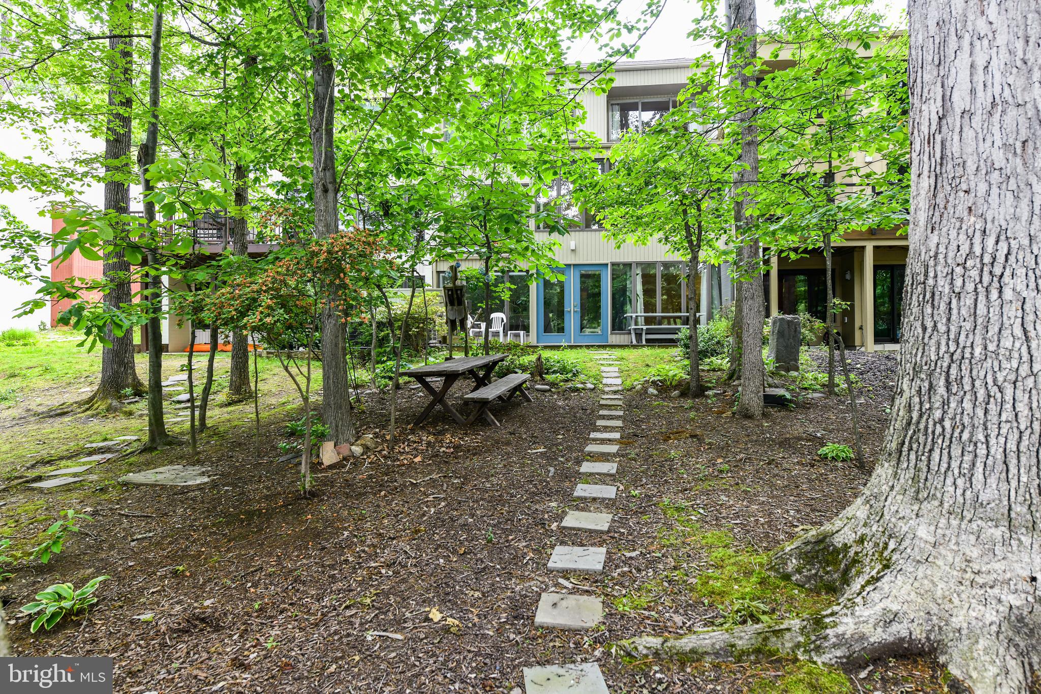 1626 Waters Edge Lane Reston, VA 20190 - Photo 26 of 33