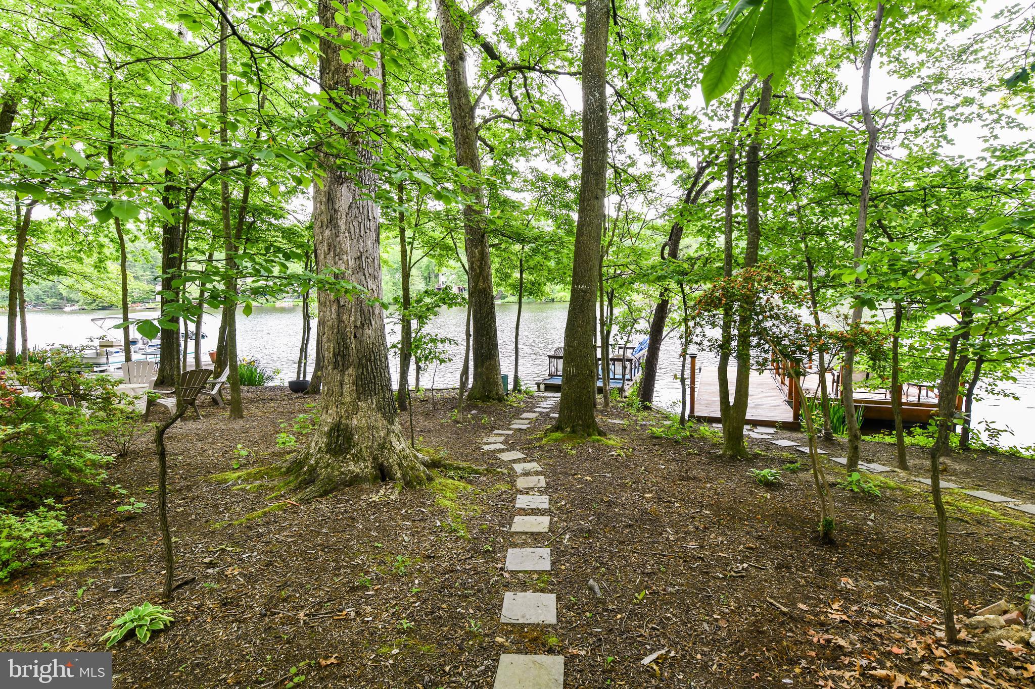 1626 Waters Edge Lane Reston, VA 20190 - Photo 27 of 33