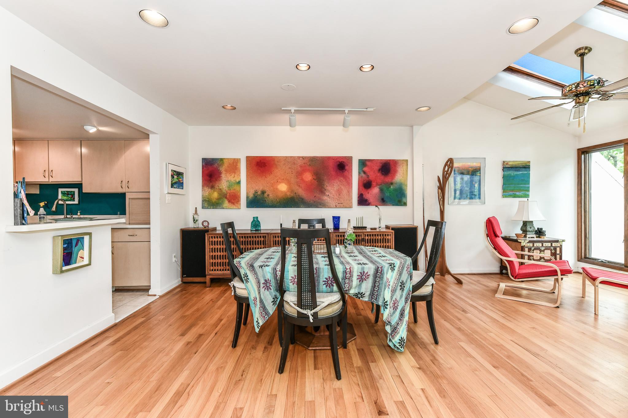 1626 Waters Edge Lane Reston, VA 20190 - Photo 7 of 33