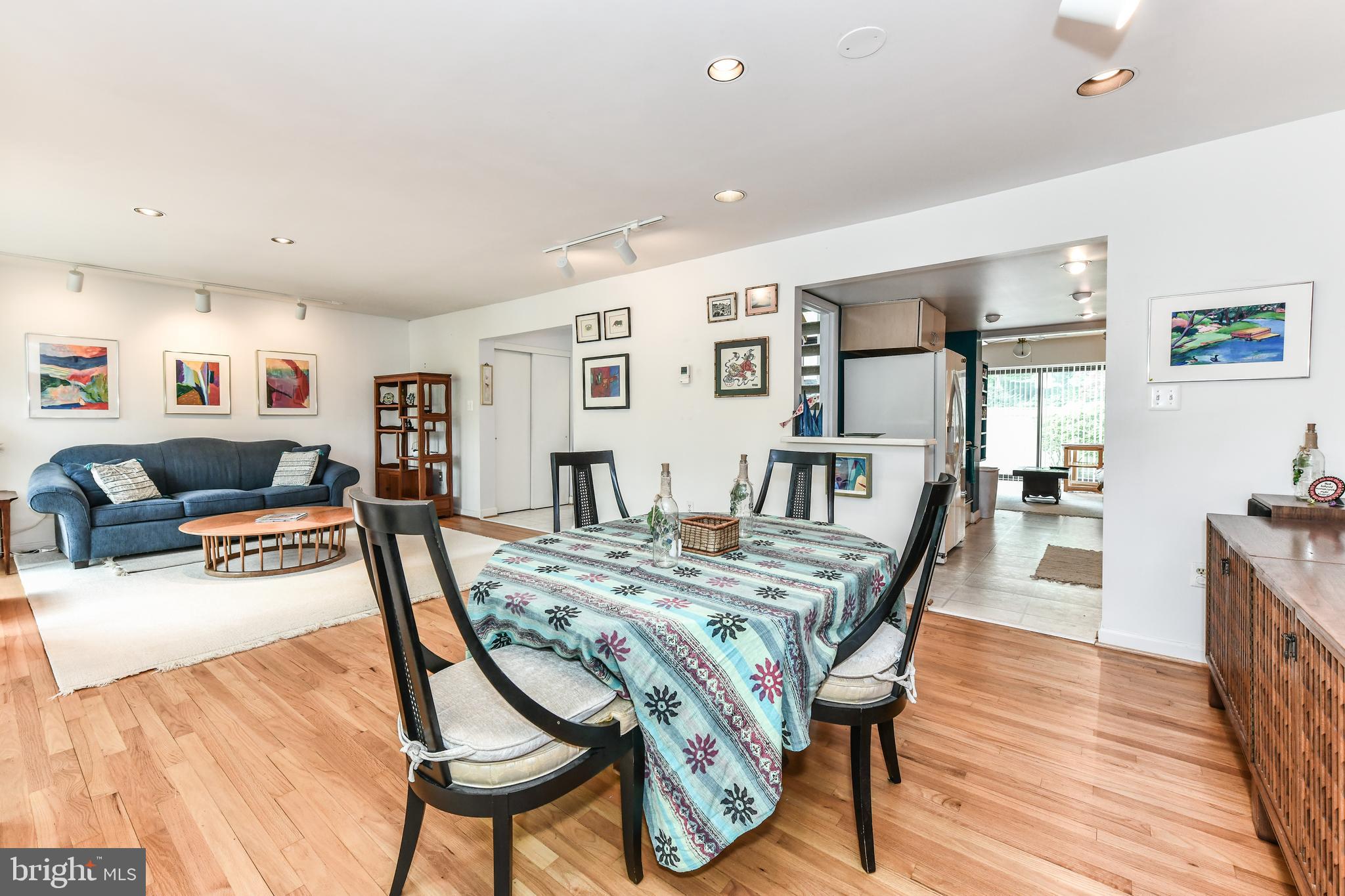 1626 Waters Edge Lane Reston, VA 20190 - Photo 9 of 33