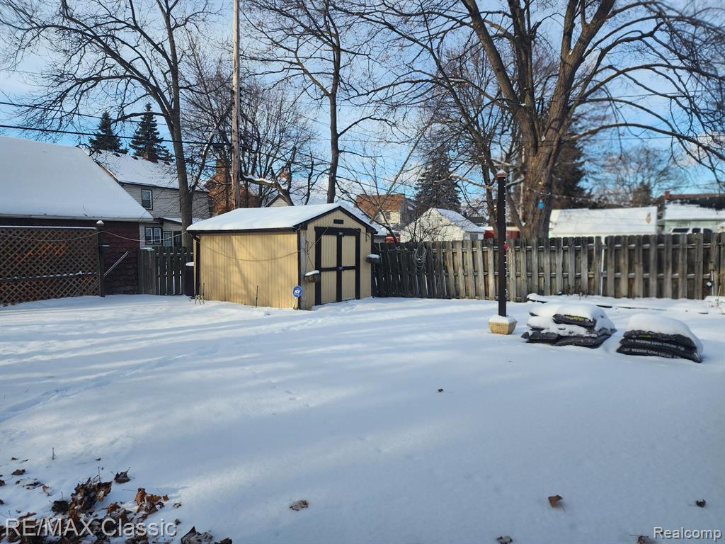 294 Cherokee Road Pontiac, MI 48341 - Photo 25 of 28 Gallery Image 25