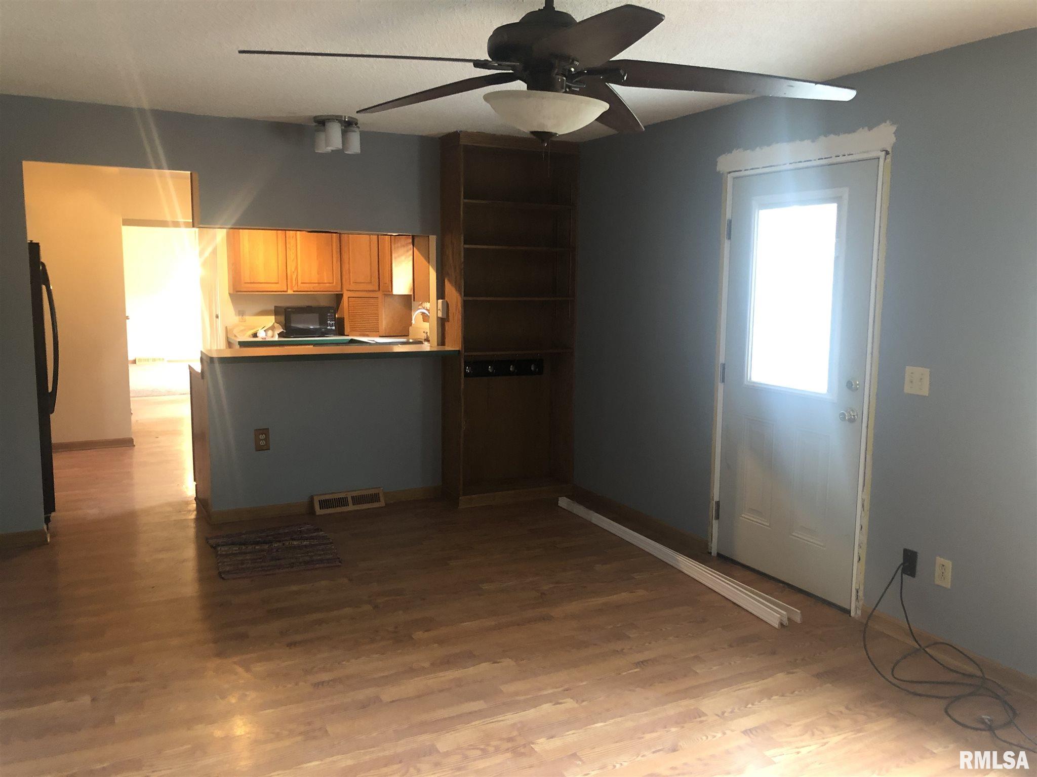3434 Forest Road Davenport, IA 52807 - Photo 5 of 6 Gallery Image 5