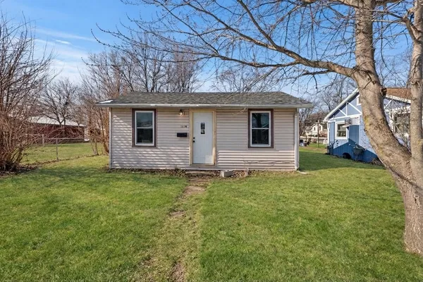 $140,000 | 189 North La Salle Avenue, Bradley, IL 60915