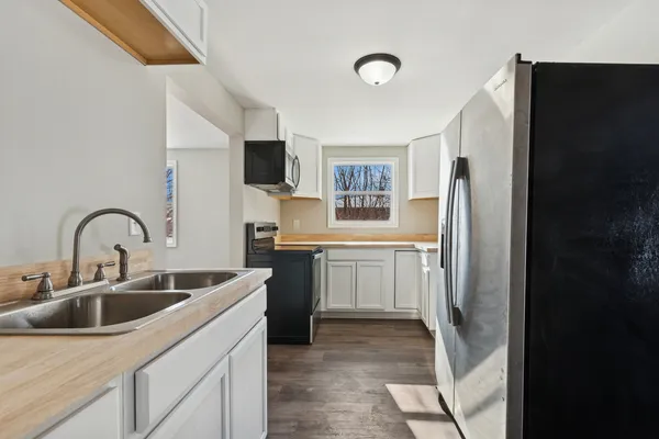 $140,000 | 189 North La Salle Avenue, Bradley, IL 60915