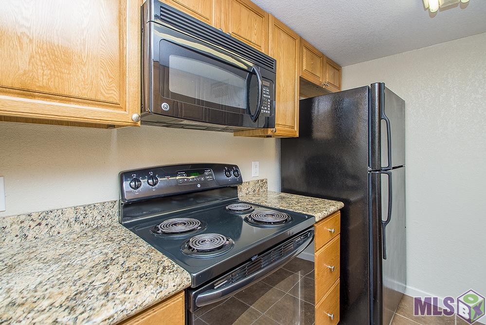 10298 West Winston Avenue, Unit 7 Baton Rouge, LA 70809 - Photo 16 of 31