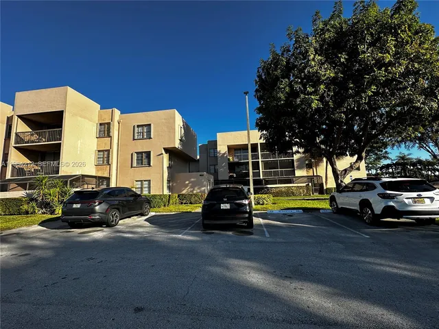$2,500 | 10625 Southwest 112th Avenue, Unit 306, Miami, FL 33176