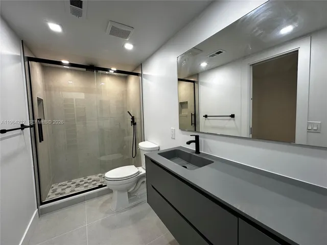 $2,500 | 10625 Southwest 112th Avenue, Unit 306, Miami, FL 33176