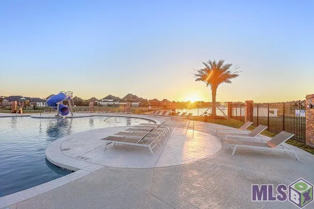 $477,585 | 13820 Tideland Drive, Baton Rouge, LA 70810