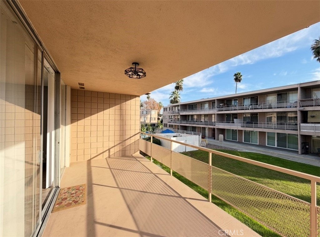 6979 Palm Court, Unit N242 Riverside, CA 92506 - Photo 10 of 27 a view of a balcony