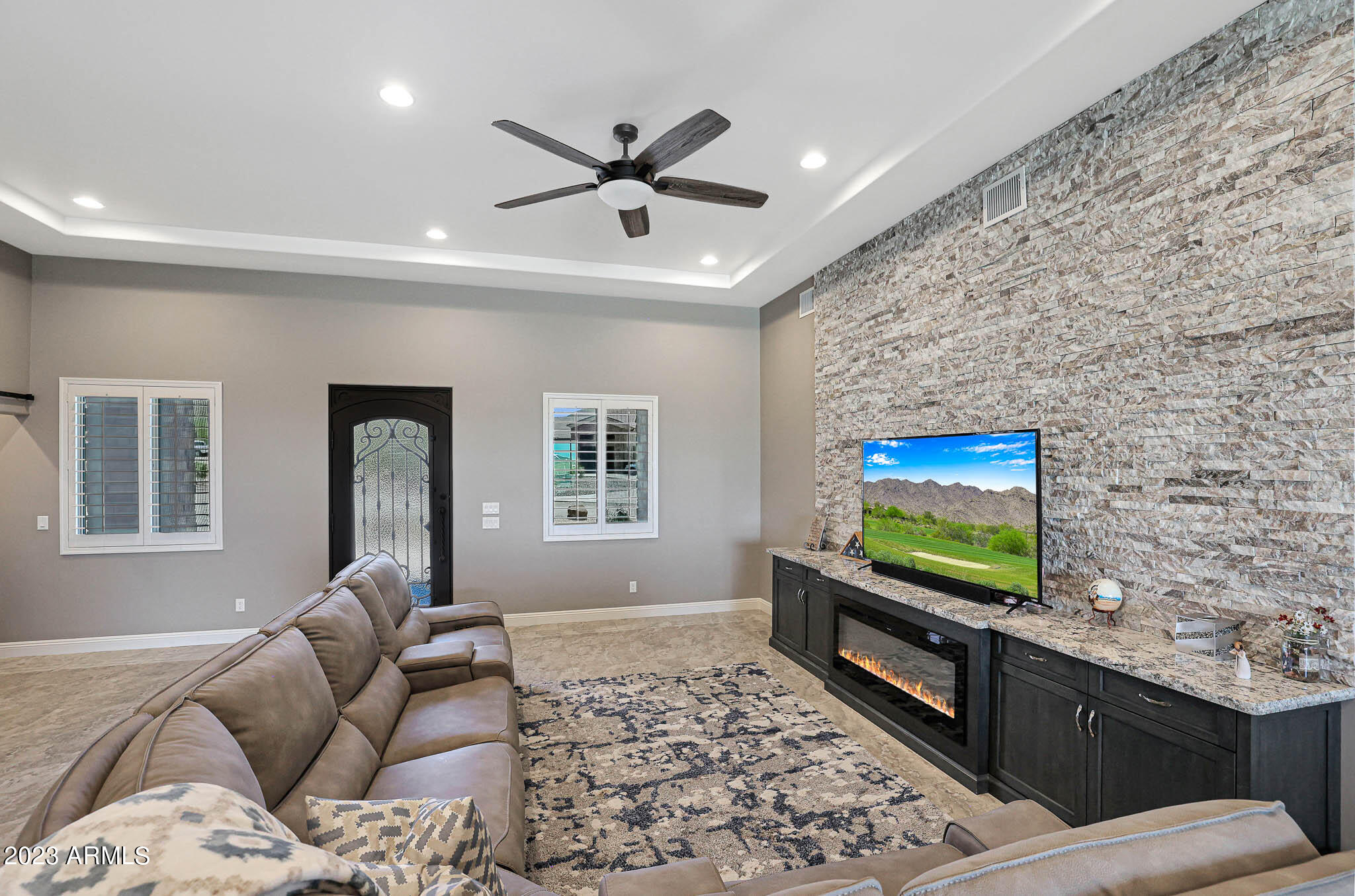 1007 East Ridgecrest Road Phoenix, AZ 85086 - Photo 8 of 63 B (7)
