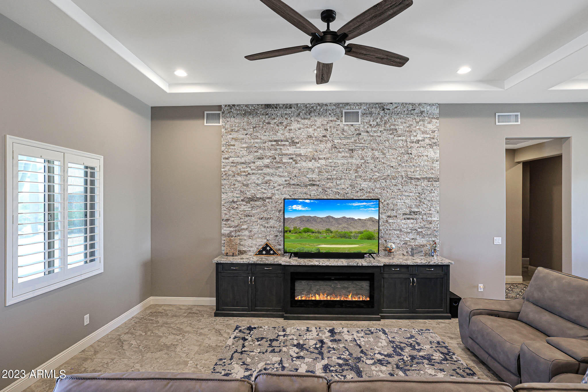 1007 East Ridgecrest Road Phoenix, AZ 85086 - Photo 9 of 63 B (6)