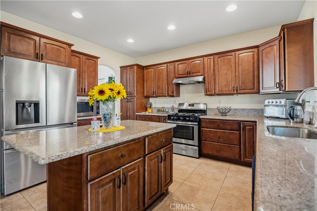 1957 Murrieta Road Perris, CA 92571 - Photo 6 of 18