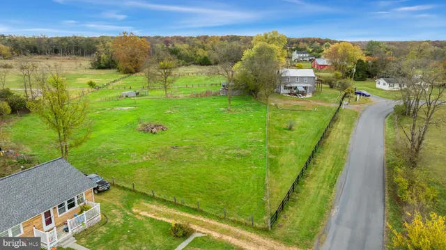 $2,500 | 962 Wadesville Road, Berryville, VA 22611