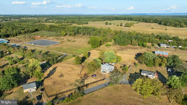 $2,500 | 962 Wadesville Road, Berryville, VA 22611