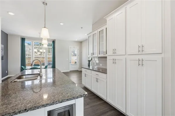$405,000 | 3317 Park Pointe Circle, Scottdale, GA 30079