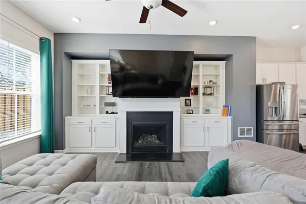 $405,000 | 3317 Park Pointe Circle, Scottdale, GA 30079