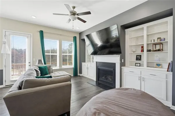 $405,000 | 3317 Park Pointe Circle, Scottdale, GA 30079