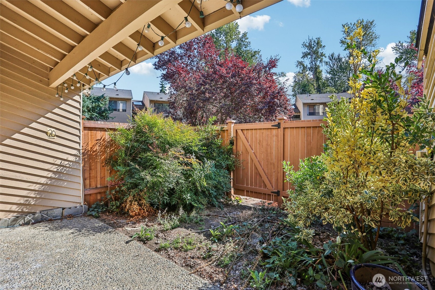 12044 96th Avenue Northeast, Unit 213 Kirkland, WA 98034 - Photo 12 of 24 a view of a garden