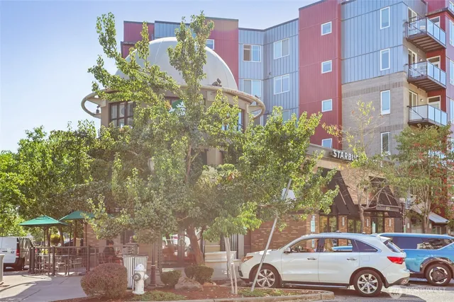 $300,000 | 12044 96th Avenue Northeast, Unit 213, Kirkland, WA 98034