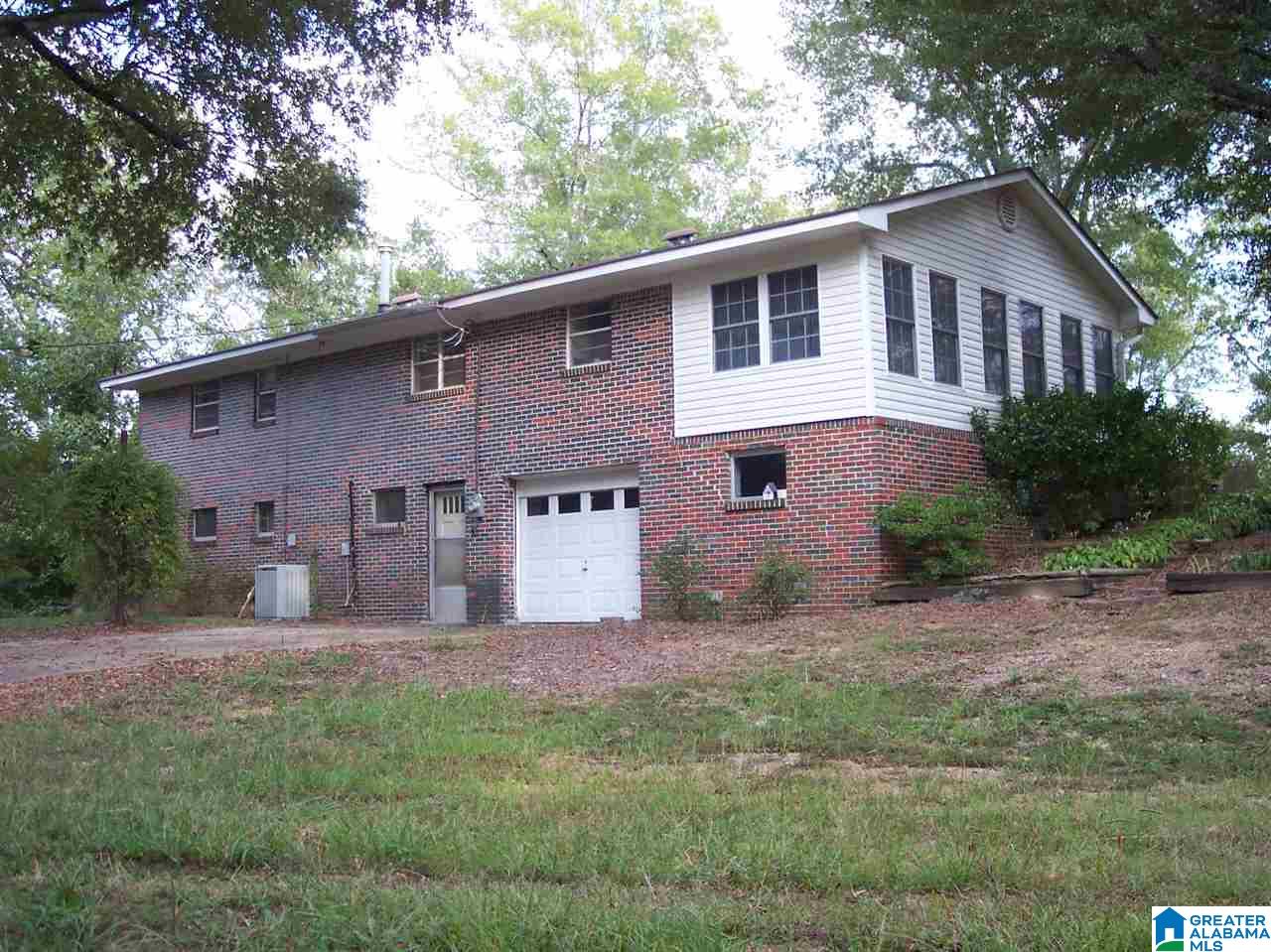 180 Shadow Lane Locust Fork, AL 35097 - Photo 4 of 19