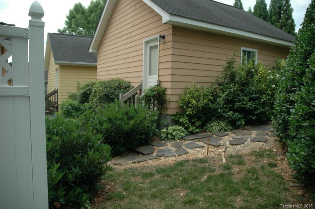 8230 Townley Road Huntersville, NC 28078 - Photo 4 of 18