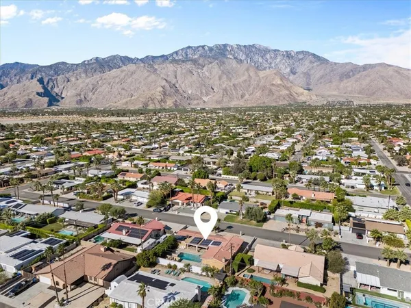 $600,000 | 2330 North San Antonio Road, Palm Springs, CA 92262