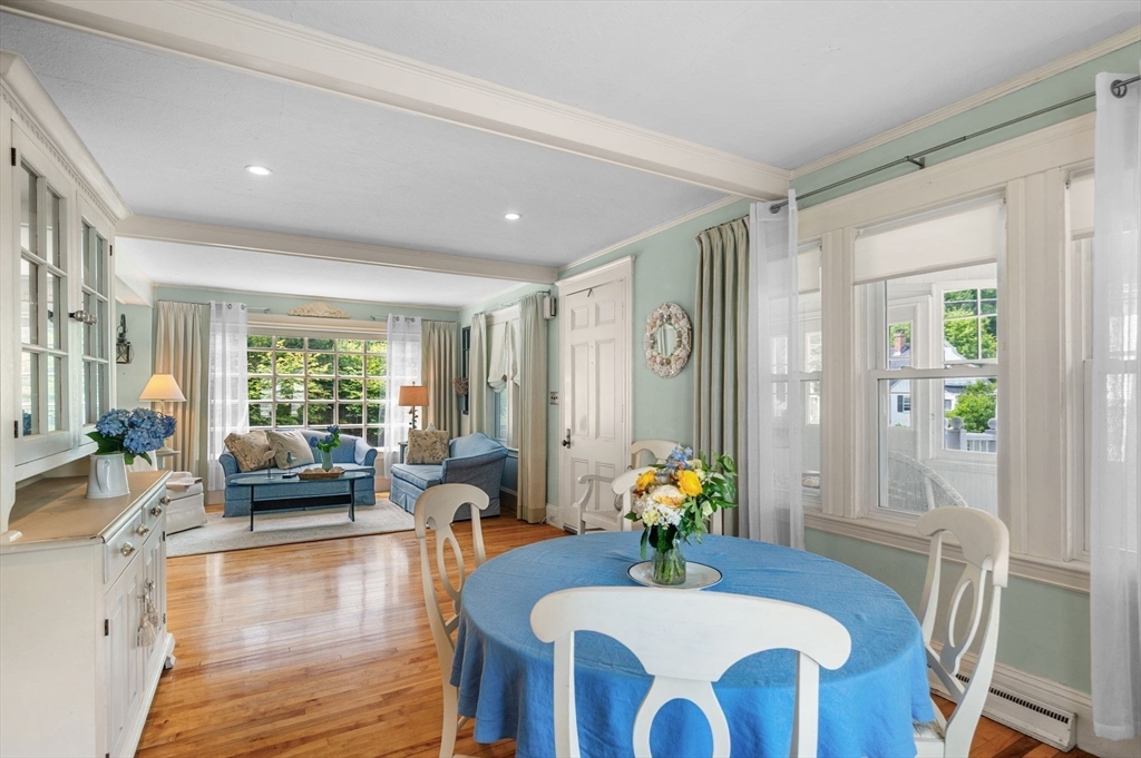 13 Pickman Road Salem, MA 01970 - Photo 6 of 34