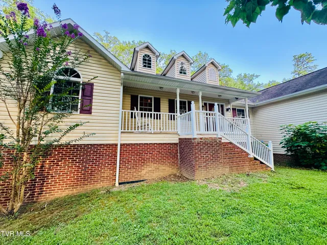 $399,000 | 116 Hasty Boulevard, Erwin, TN 37650