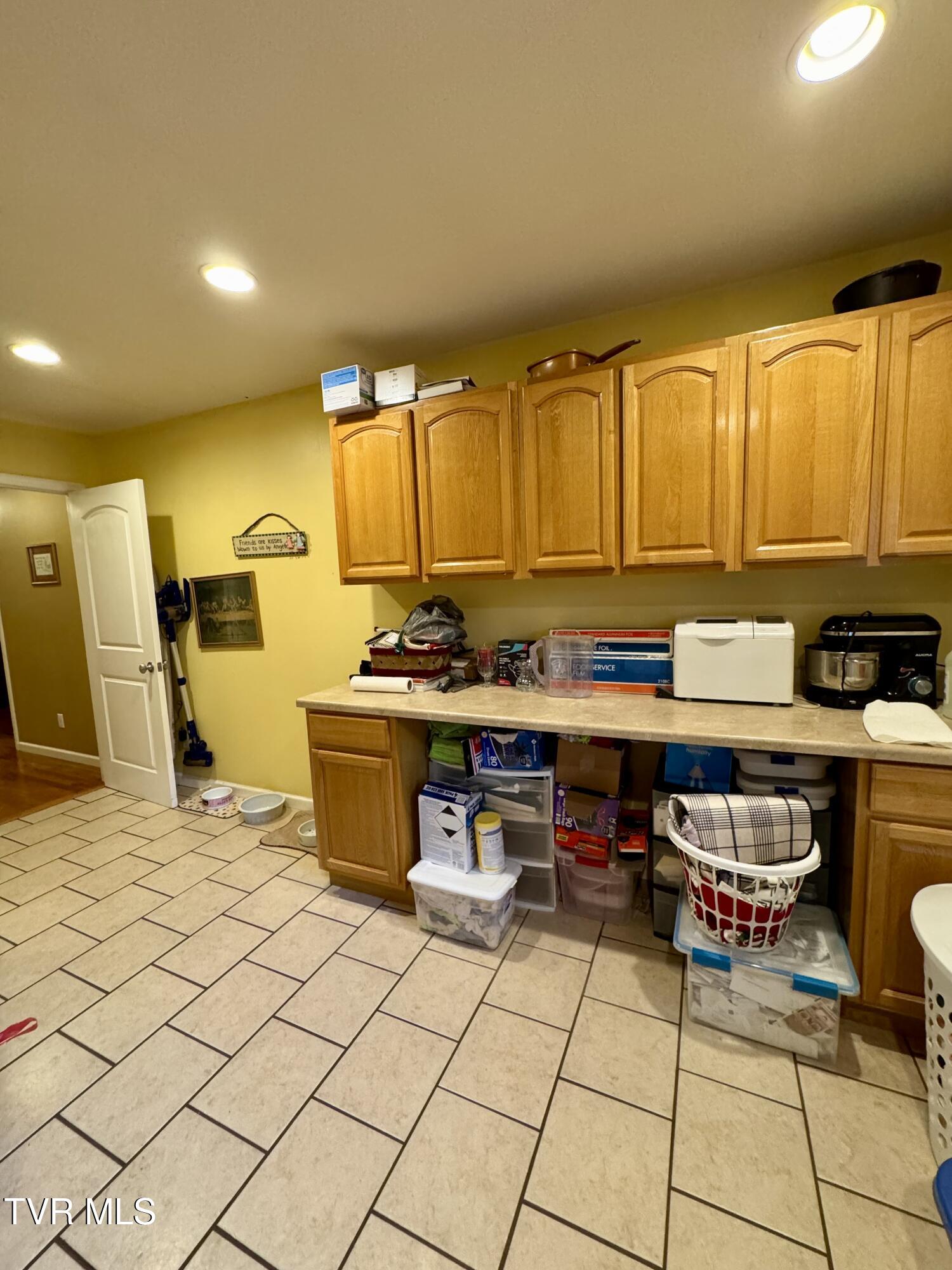 116 Hasty Boulevard Erwin, TN 37650 - Photo 36 of 45 IMG_5052