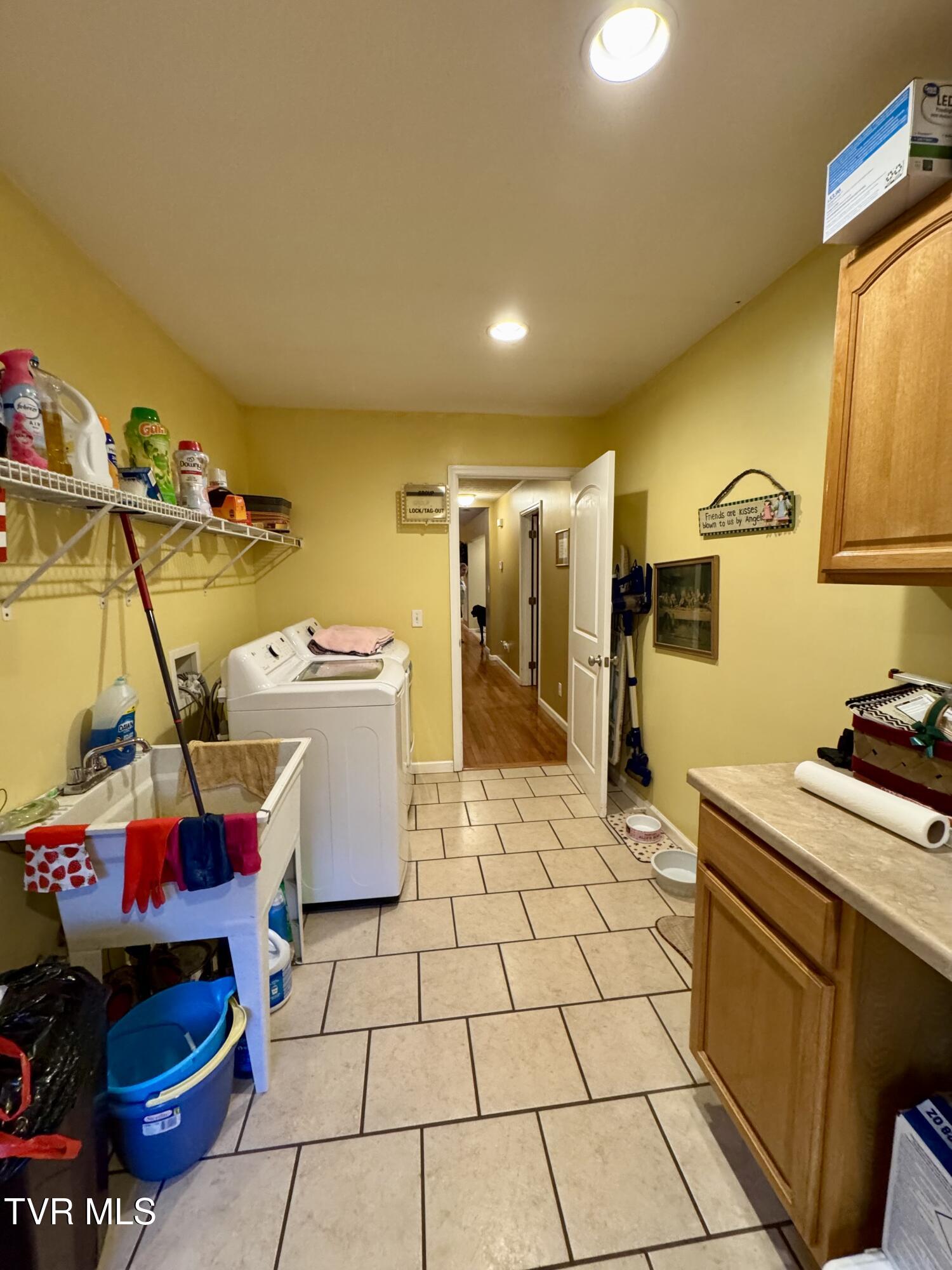 116 Hasty Boulevard Erwin, TN 37650 - Photo 37 of 45 IMG_5053