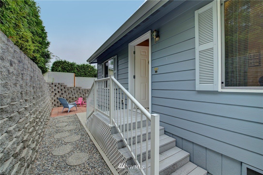 23525 15th Avenue Southeast, Unit 408 Bothell, WA 98021 - Photo 19 of 20 Gallery Image 19
