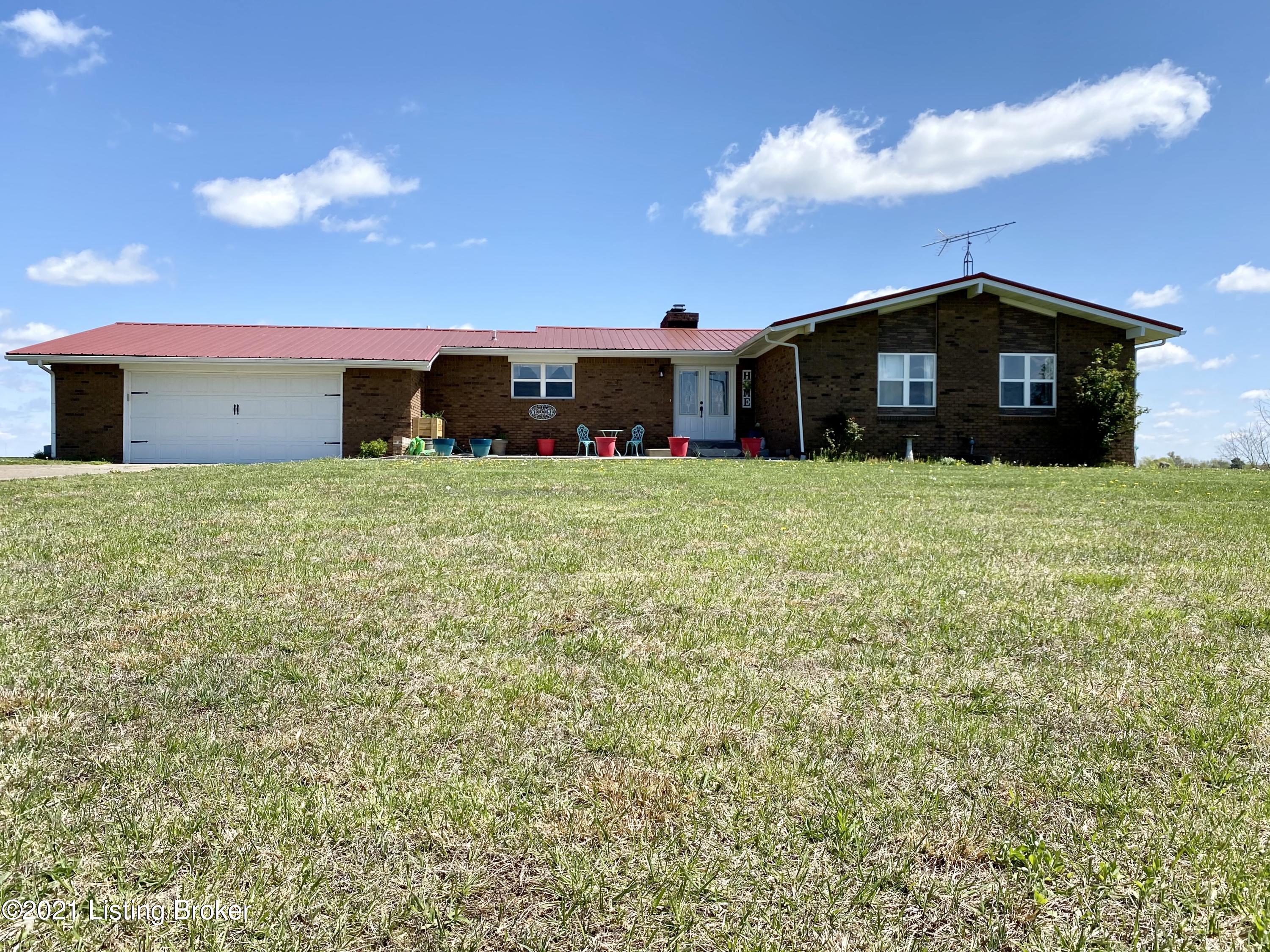 809 Sunbeam Road Leitchfield, KY 42754 - Photo 1 of 31 RARE FIND WITH AMAZING VIEWS!