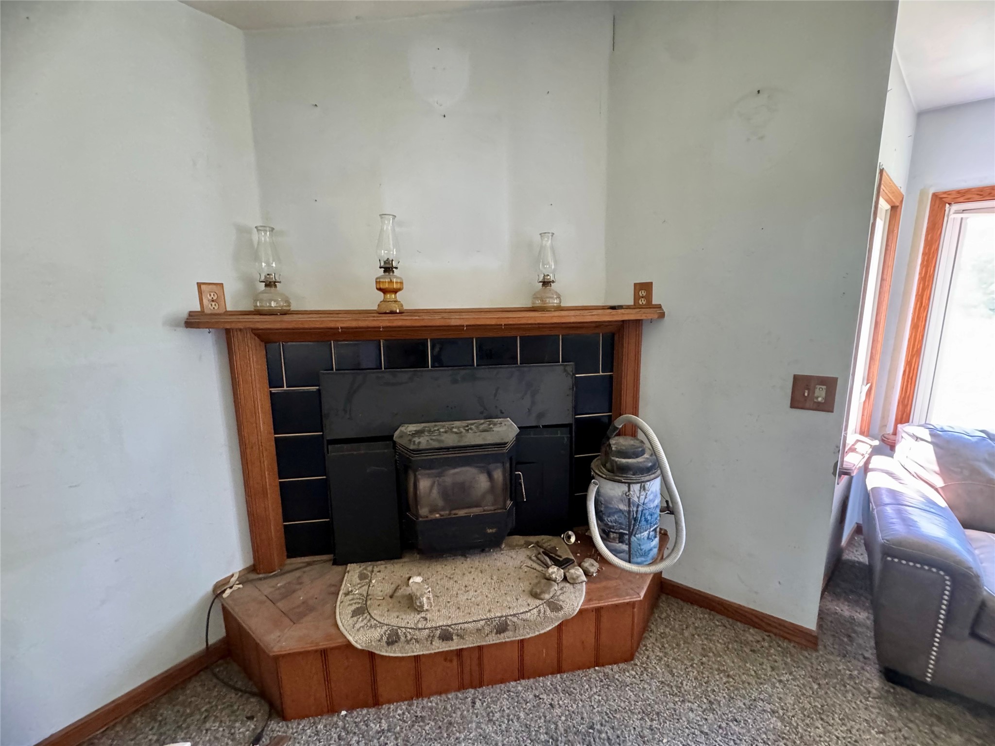 9735 Moses Road Springboro, PA 16435 - Photo 14 of 30 Family room