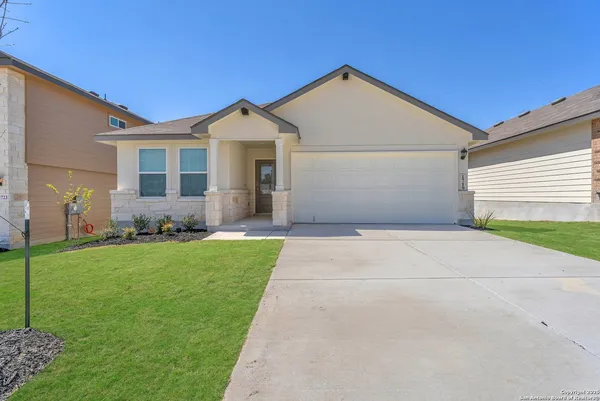 $1,850 | 1719 Lavender Creek, San Antonio, TX 78245