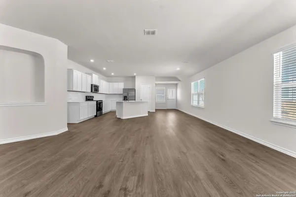 $1,850 | 1719 Lavender Creek, San Antonio, TX 78245