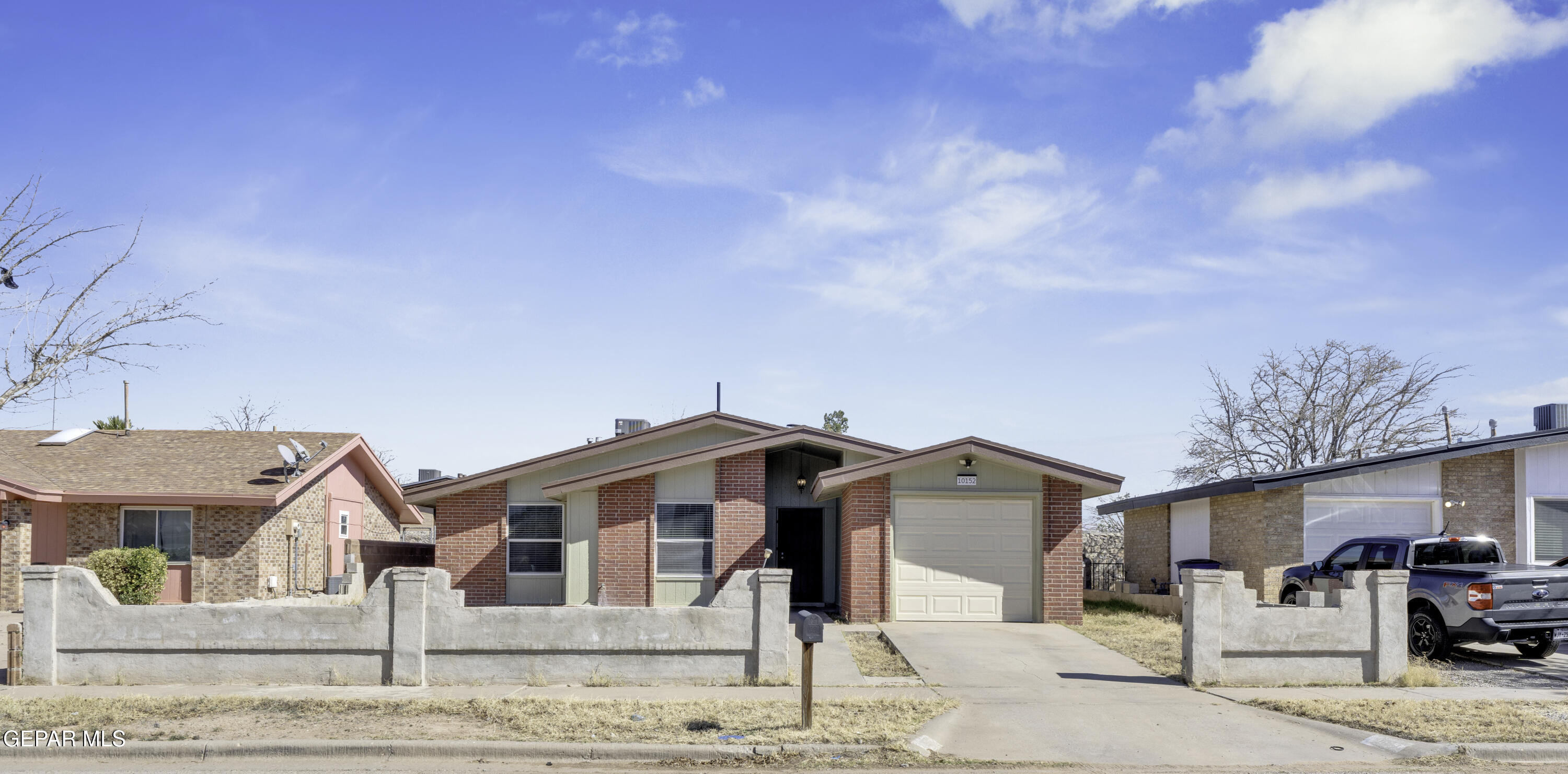 10152 Racoon Drive El Paso, TX 79924 - Photo 2 of 39 1 (2)