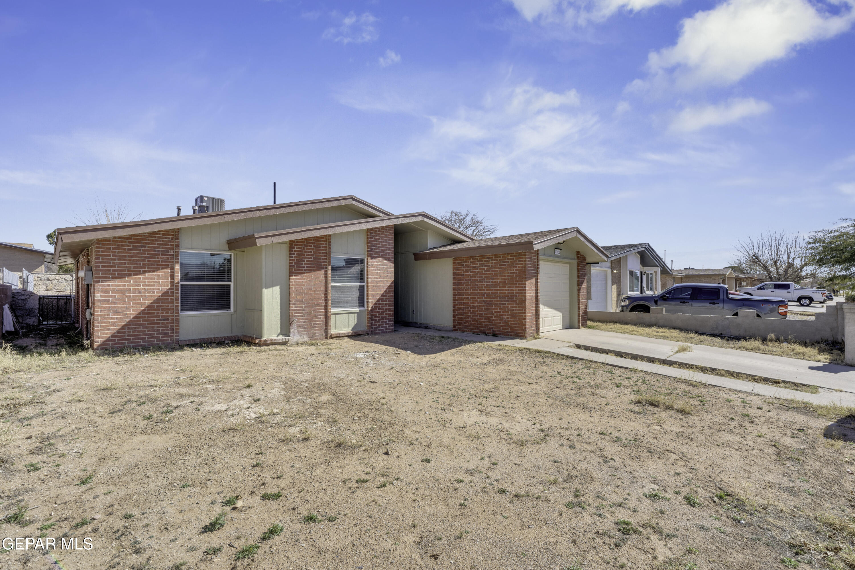 10152 Racoon Drive El Paso, TX 79924 - Photo 4 of 39 2 (1)