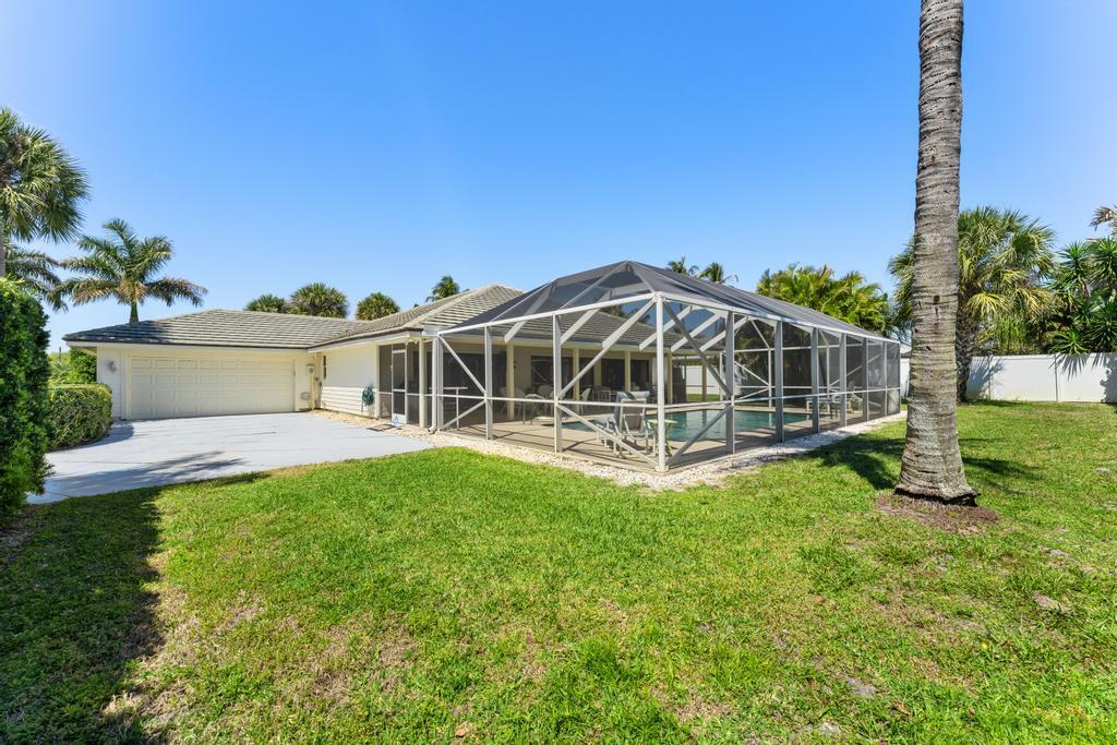 108 Pegasus Drive Jupiter, FL 33477 - Photo 52 of 74 Backyard