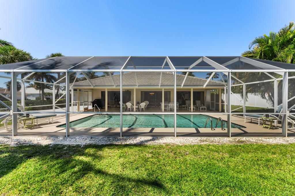 108 Pegasus Drive Jupiter, FL 33477 - Photo 53 of 74 Backyard