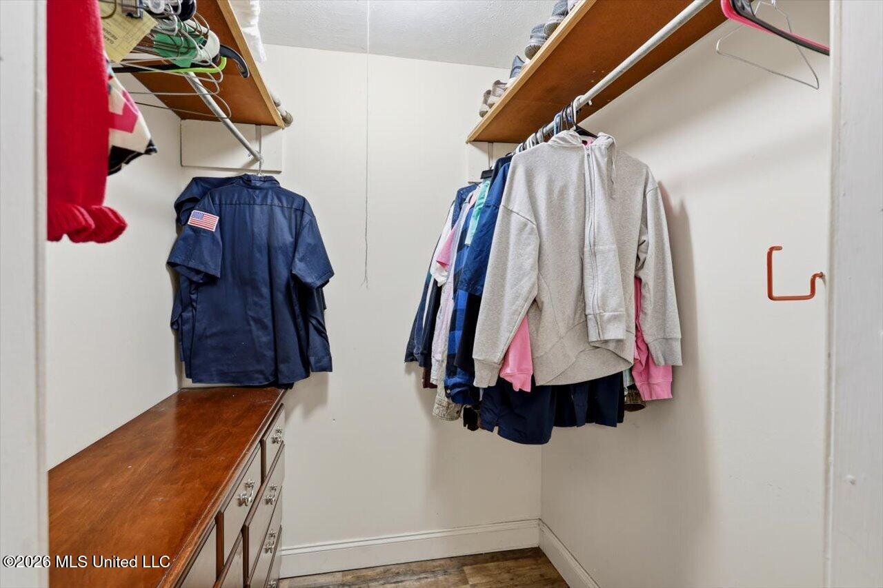 707 Gum Springs Road Braxton, MS 39044 - Photo 18 of 26 19-707 Gum Springs Rd _ Home Tours MS