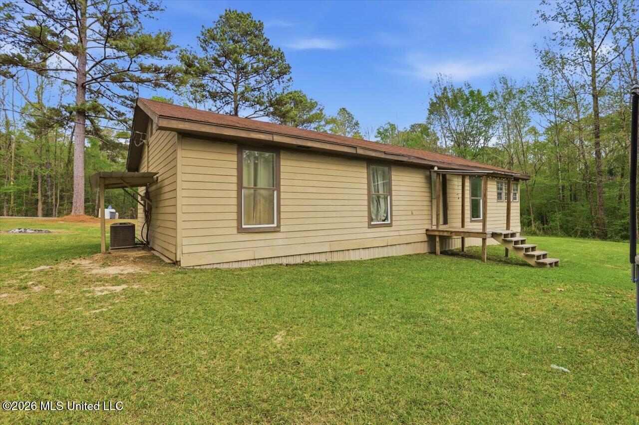 707 Gum Springs Road Braxton, MS 39044 - Photo 24 of 26 24-707 Gum Springs Rd _ Home Tours MS