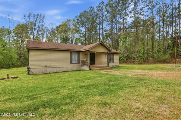 $160,000 | 707 Gum Springs Road, Braxton, MS 39044