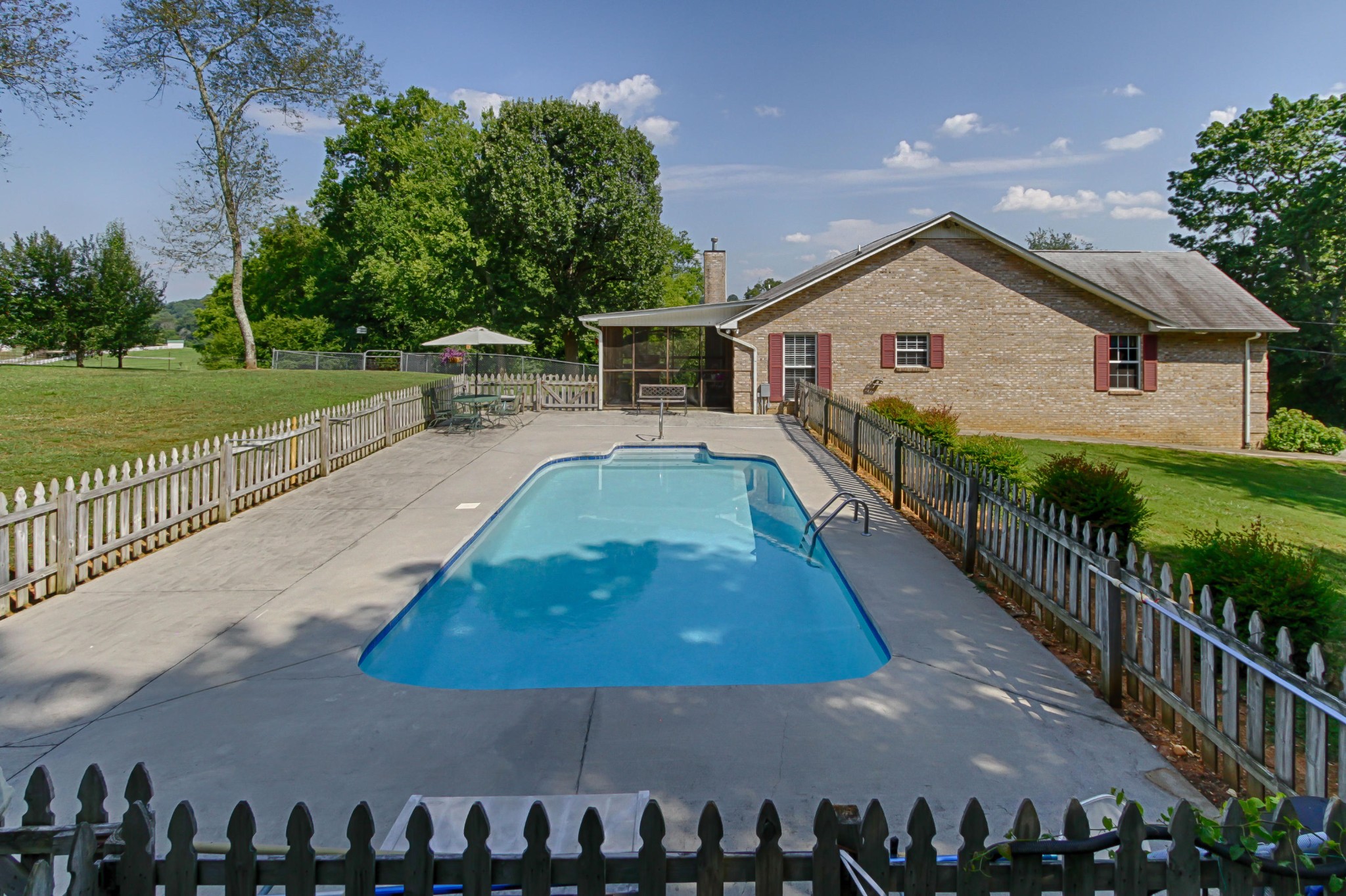 5000 Roberson Spring Road Loudon, TN 37774 - Photo 8 of 25 Gallery Image 8