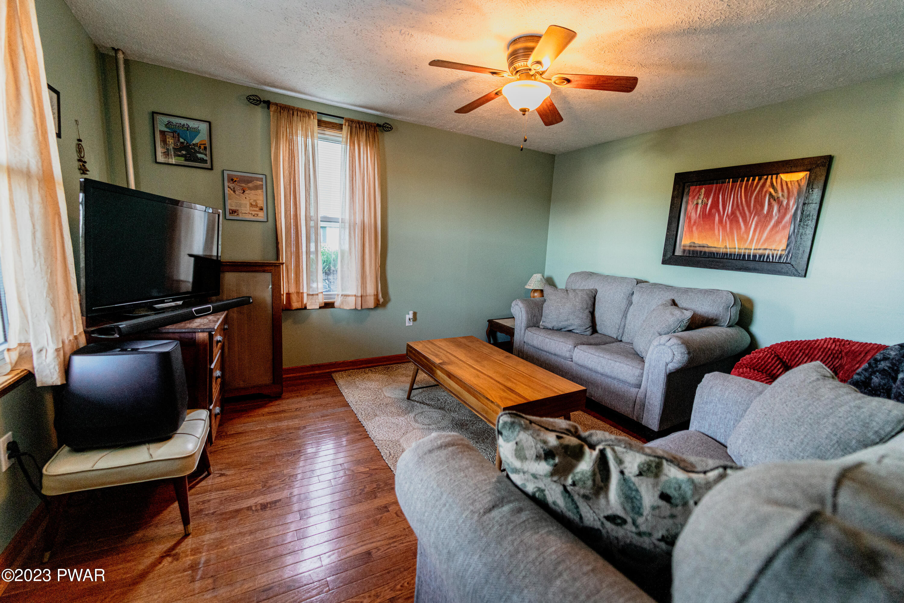 1019 Ridge Avenue Scranton, PA 18510 - Photo 4 of 23