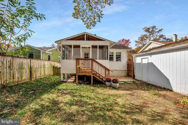 $335,000 | 5607 40th Avenue, Hyattsville, MD 20781