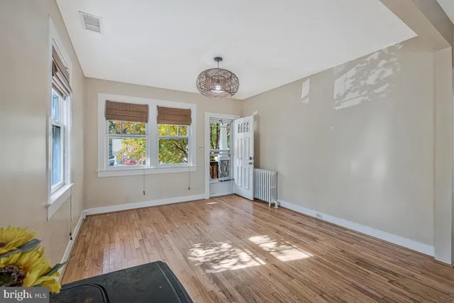 $335,000 | 5607 40th Avenue, Hyattsville, MD 20781