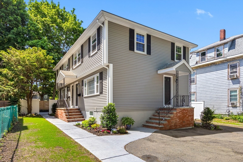 22 Park Street, Unit B Wakefield, MA 01880 - Photo 3 of 29