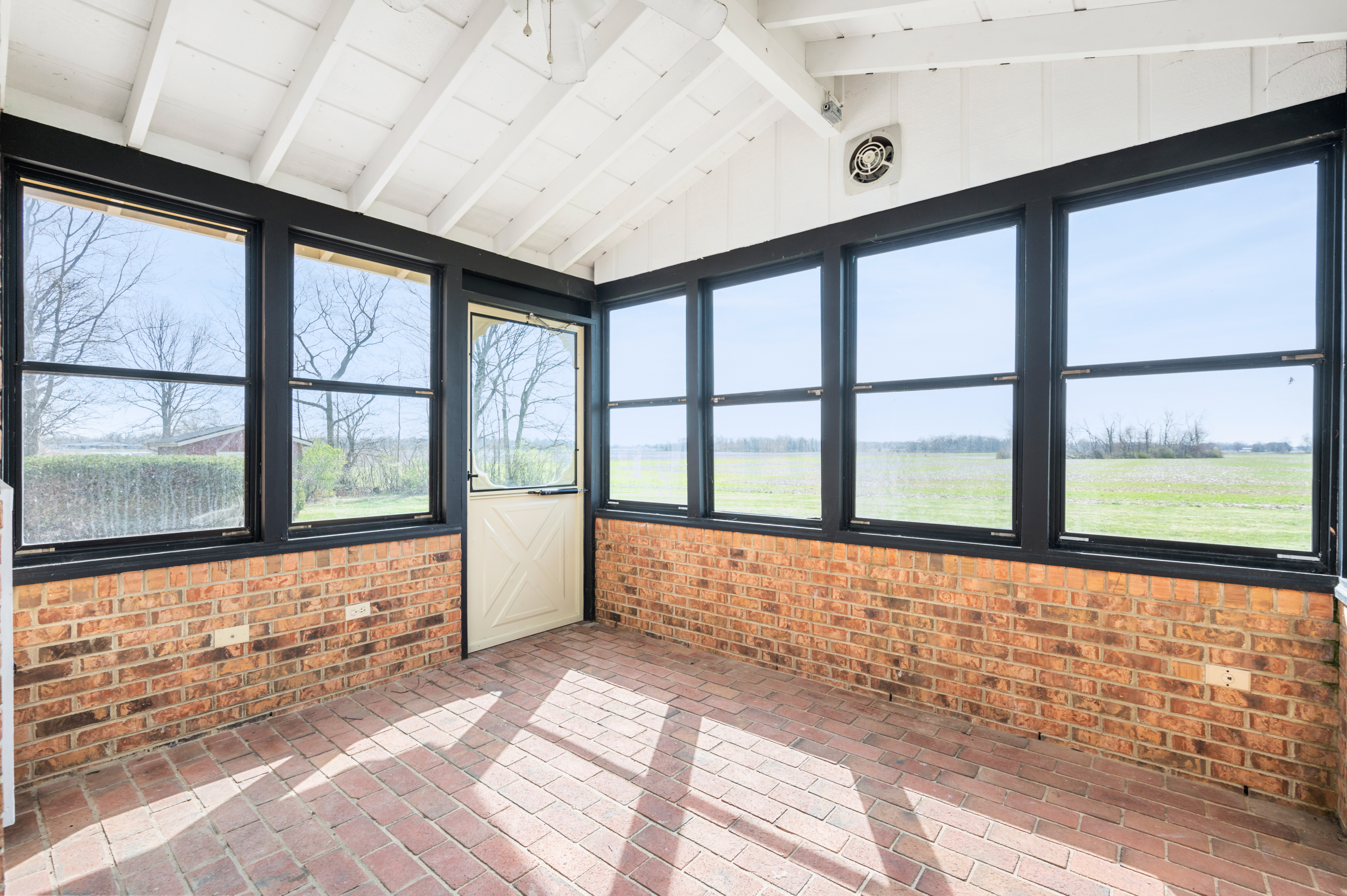 3913 North 500 W Road Muncie, IN 47304 - Photo 19 of 38 Gallery Image 19